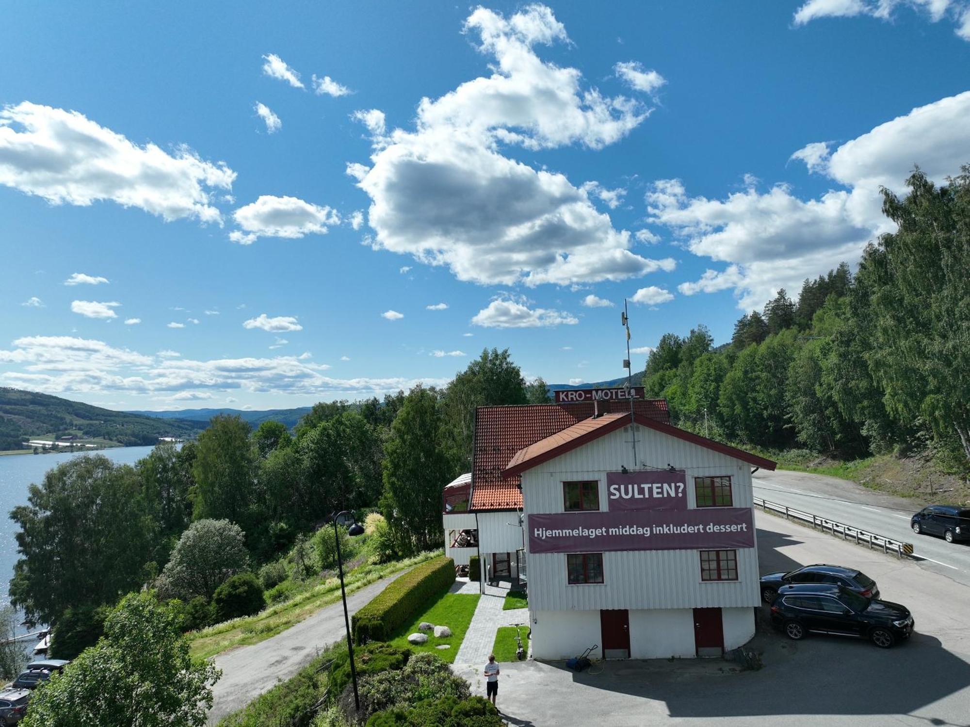 Kroderen Kro&motel AS Hamremoen Exterior foto